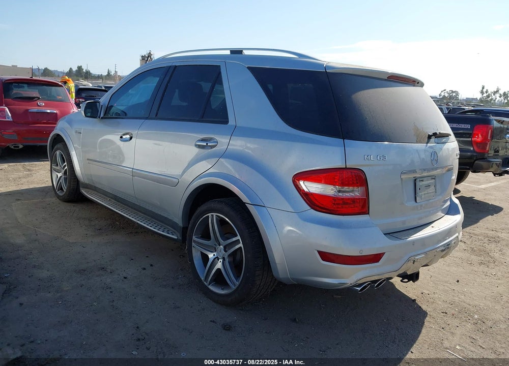 2009 MERCEDES-BENZ ML 63 AMG 4MATIC VIN: 4JGBB77E79A475970