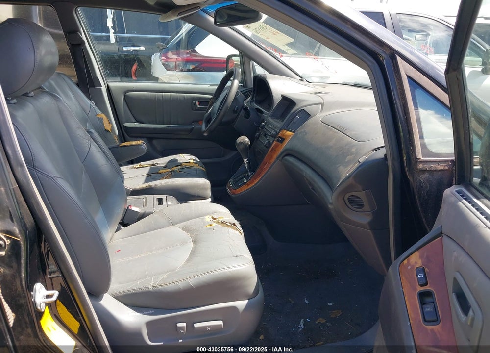 1999 LEXUS RX 300 VIN: JT6GF10U1X0039199