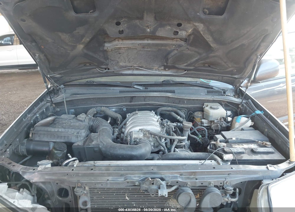 2003 TOYOTA 4RUNNER SR5 SPORT V8 VIN: JTEZT14R330011104