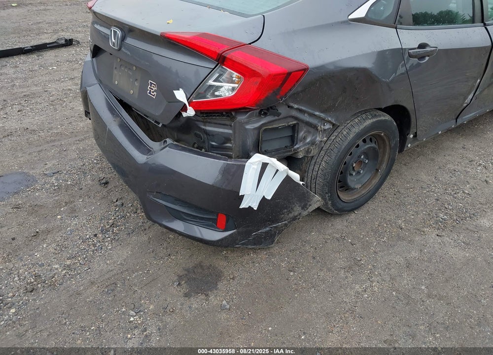 2018 HONDA CIVIC VIN: 2HGFC2F52JH525088