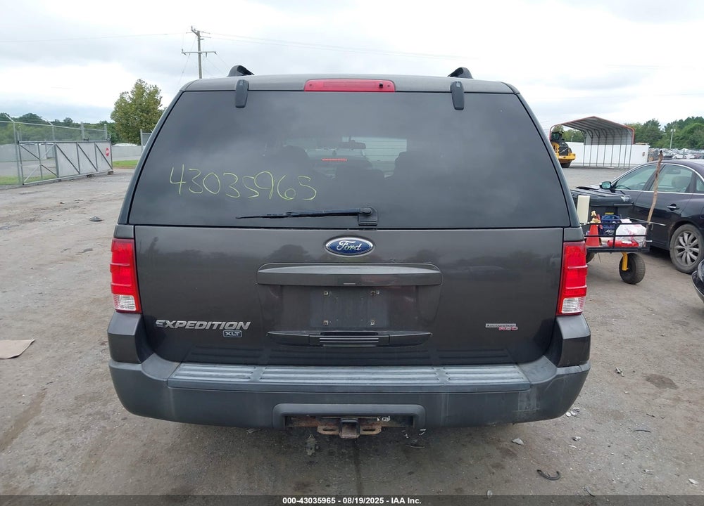 2006 FORD EXPEDITION VIN: 1FMPU16526LA78195