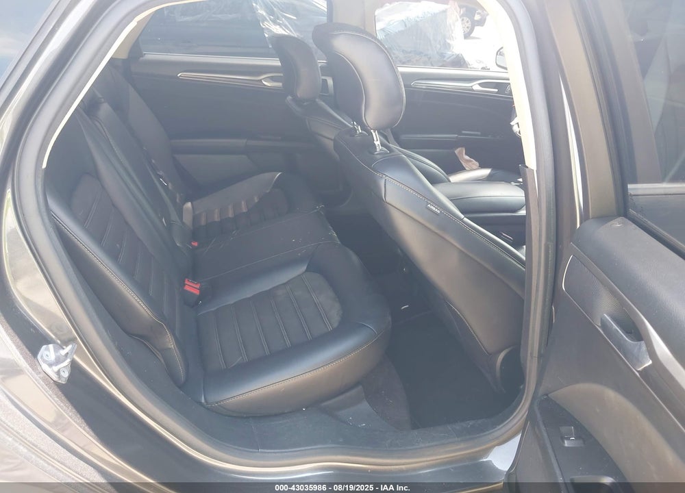 2017 FORD FUSION SE VIN: 3FA6P0HD1HR263919