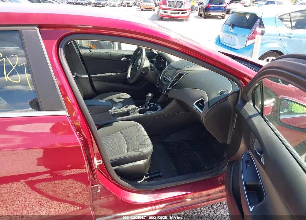 2018 CHEVROLET CRUZE VIN: 1G1BE5SM8J7174455
