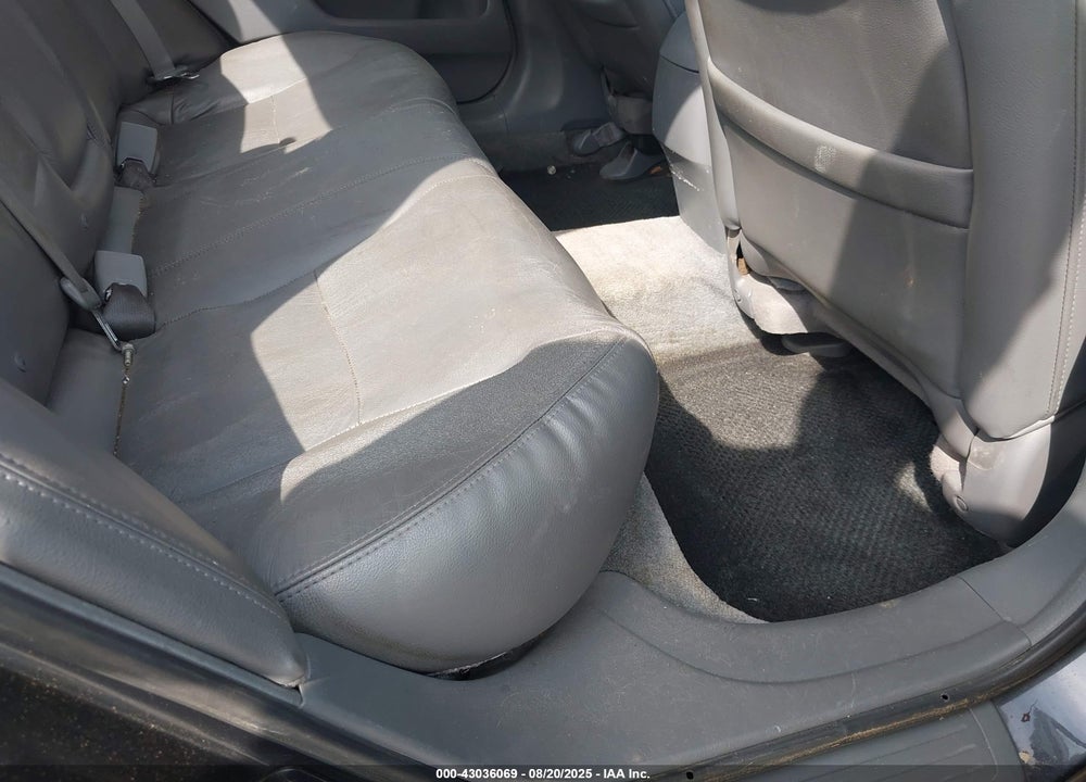 2006 HONDA ACCORD 3.0 EX VIN: 1HGCM66526A016762