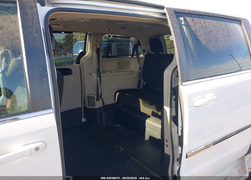 2015 CHRYSLER TOWN & COUNTRY TOURING VIN: 2C4RC1BG7FR609695
