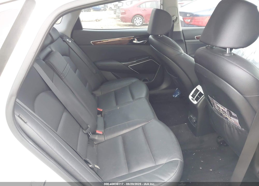 2018 KIA CADENZA VIN: KNALC4J14J5120338