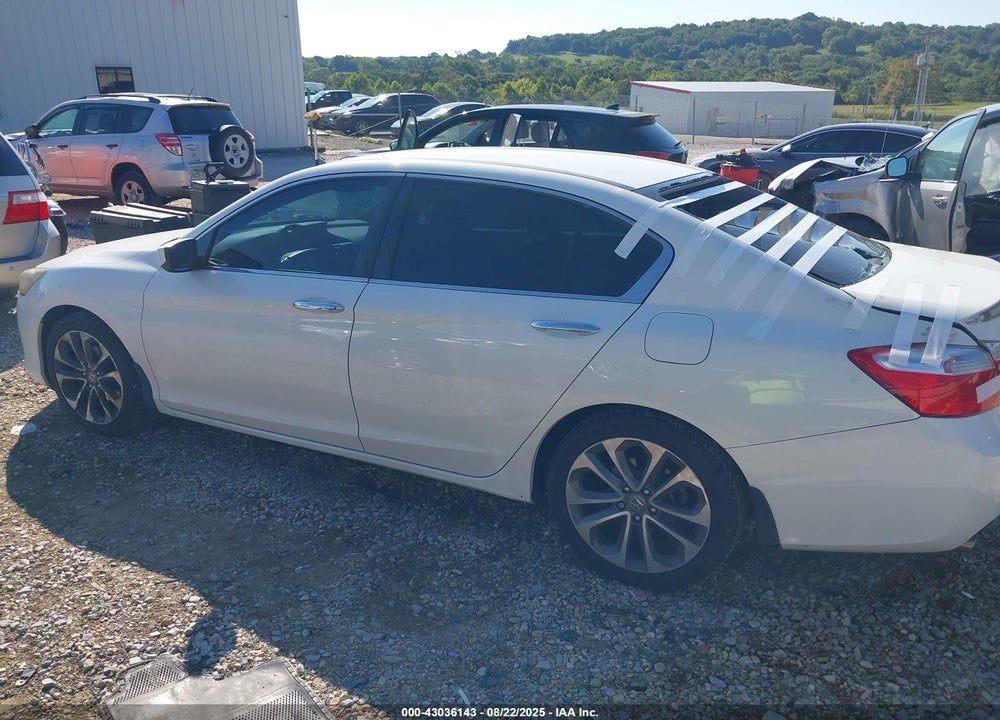 2014 HONDA ACCORD VIN: 1HGCR2F58EA026656