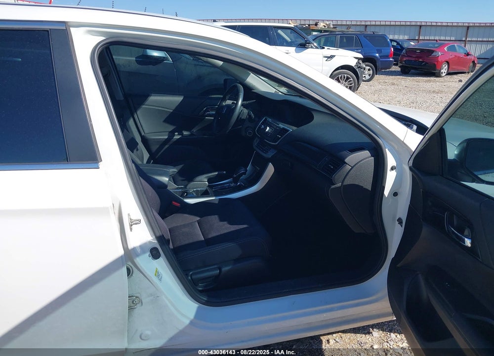 2014 HONDA ACCORD VIN: 1HGCR2F58EA026656
