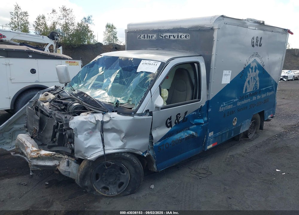 2005 GMC SAVANA CUTAWAY STANDARD VIN: 1GDGG31V751902132