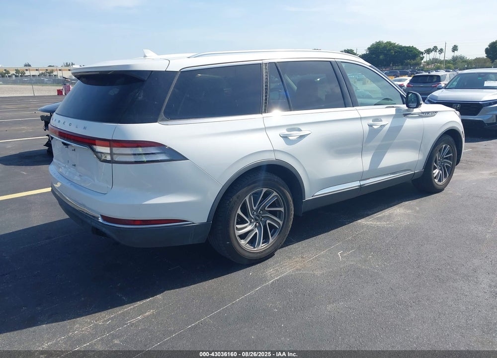 2020 LINCOLN AVIATOR VIN: 5LM5J6WC5LGL23794