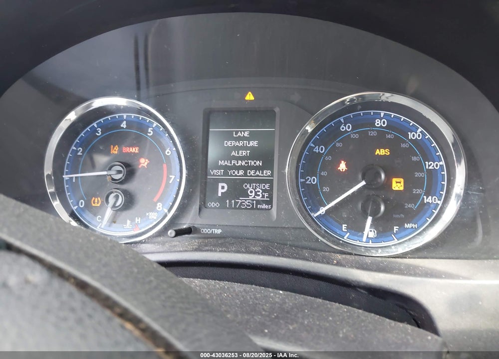 2019 TOYOTA COROLLA VIN: 5YFBURHE3KP890312