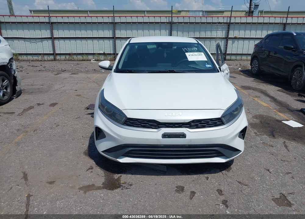 2022 KIA FORTE VIN: 3KPF24AD8NE482485