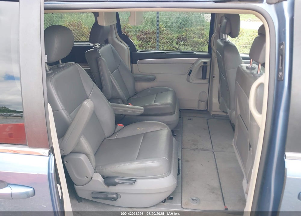 2012 VOLKSWAGEN ROUTAN SE VIN: 2C4RVABG1CR135989