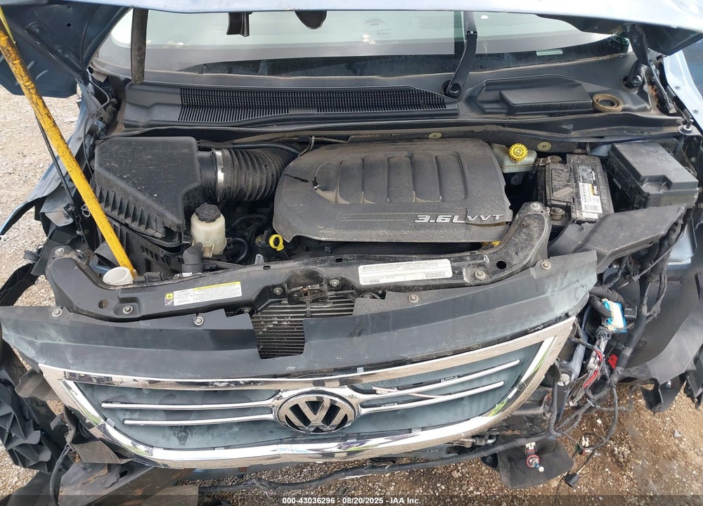 2012 VOLKSWAGEN ROUTAN SE VIN: 2C4RVABG1CR135989