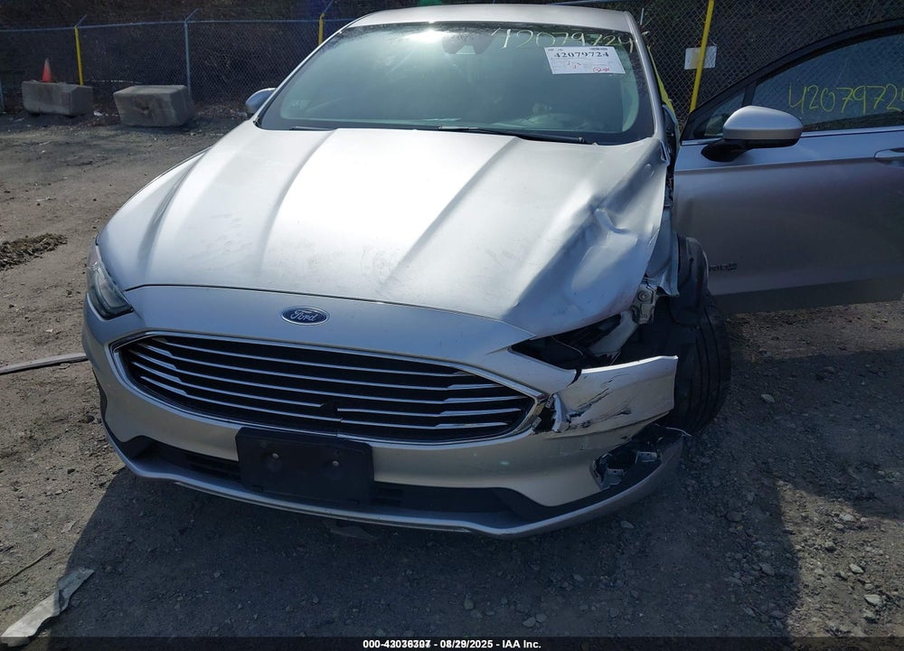 2019 FORD FUSION HYBRID SE VIN: 3FA6P0LU5KR145967