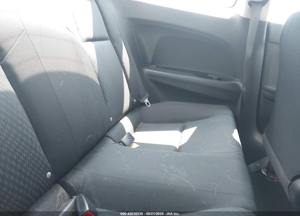 2015 HONDA CIVIC LX VIN: 2HGFG3B53FH512728