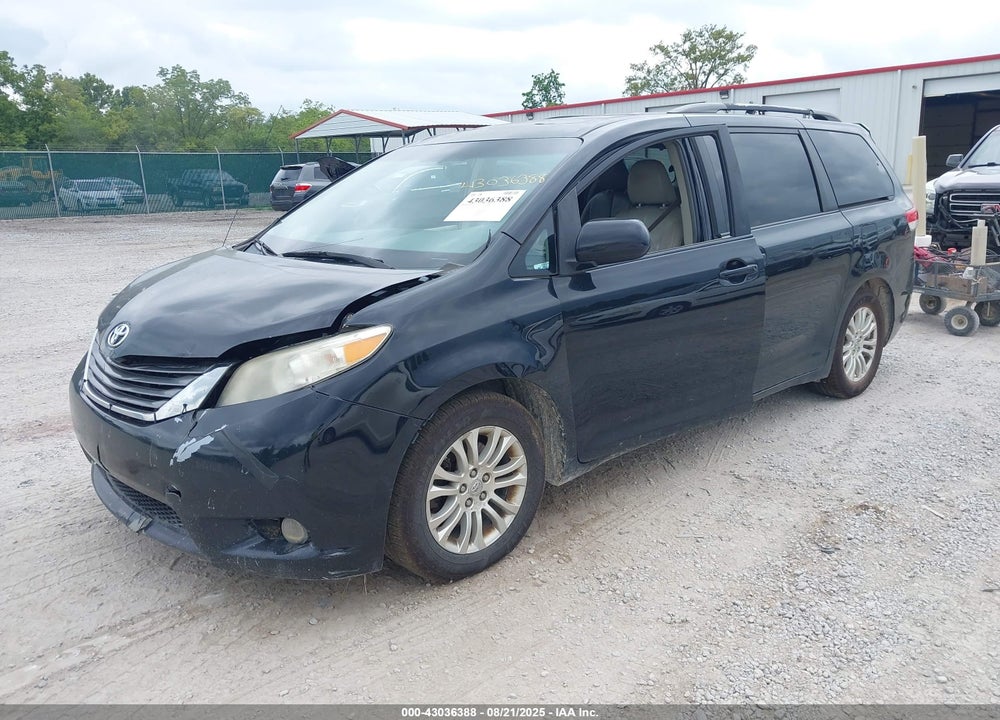 2011 TOYOTA SIENNA XLE V6 VIN: 5TDYK3DC9BS118082