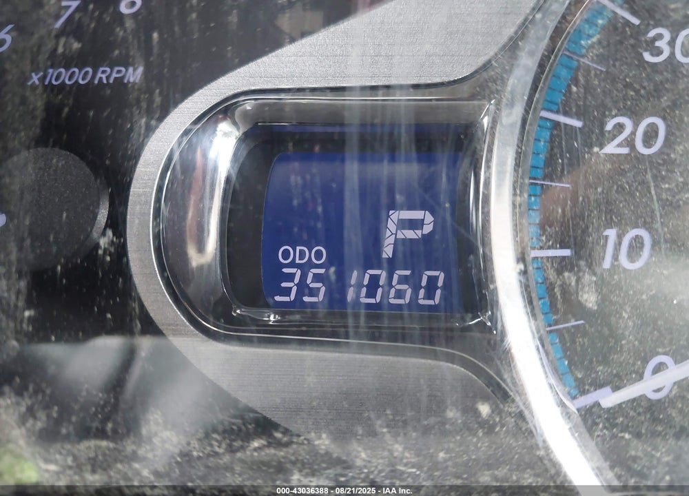 2011 TOYOTA SIENNA XLE V6 VIN: 5TDYK3DC9BS118082