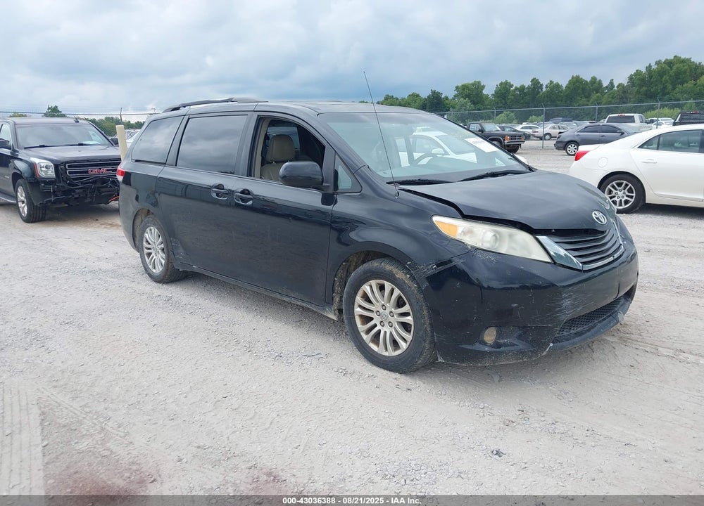 2011 TOYOTA SIENNA XLE V6 VIN: 5TDYK3DC9BS118082