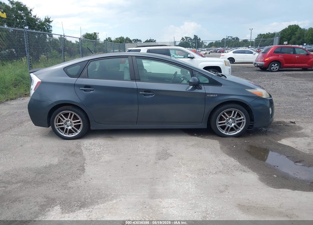 2011 TOYOTA PRIUS VIN: JTDKN3DU6B5328442