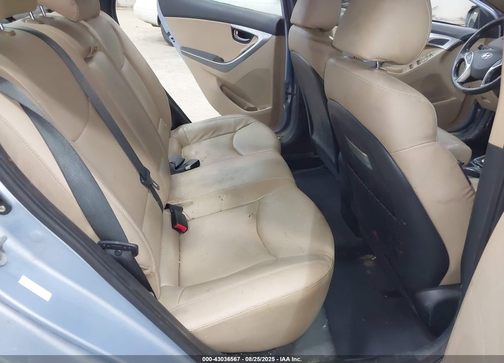 2012 HYUNDAI ELANTRA VIN: KMHDH4AE1CU323638