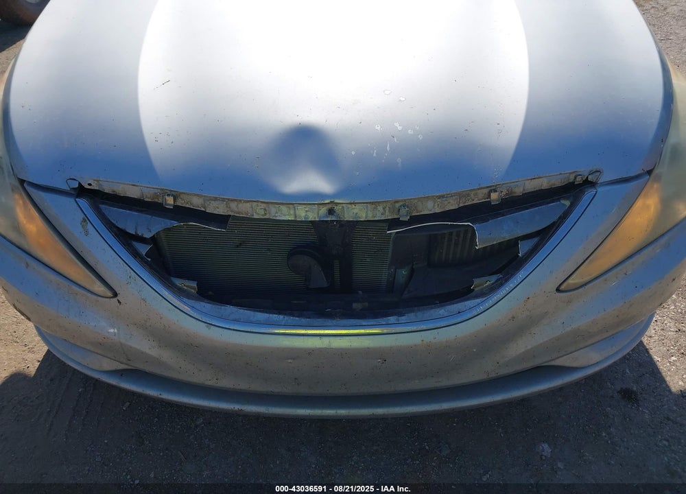 2011 HYUNDAI SONATA VIN: 5NPEC4AB7BH261748