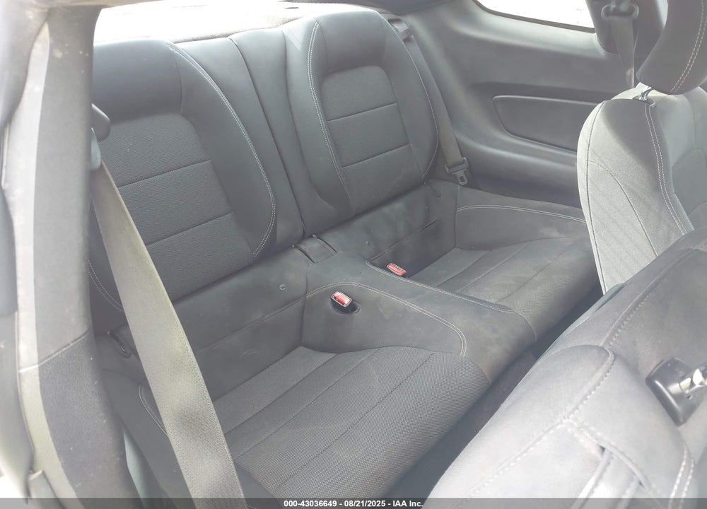 2015 FORD MUSTANG VIN: 1FA6P8AM8F5412044