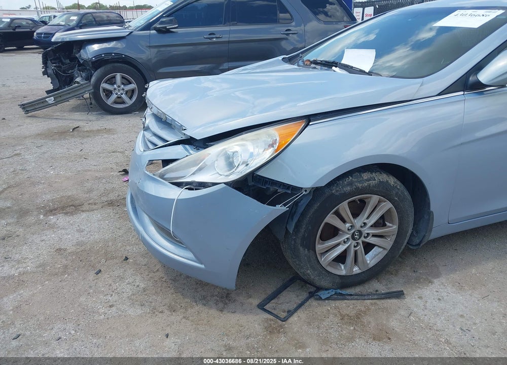 2013 HYUNDAI SONATA VIN: 5NPEB4AC3DH669386