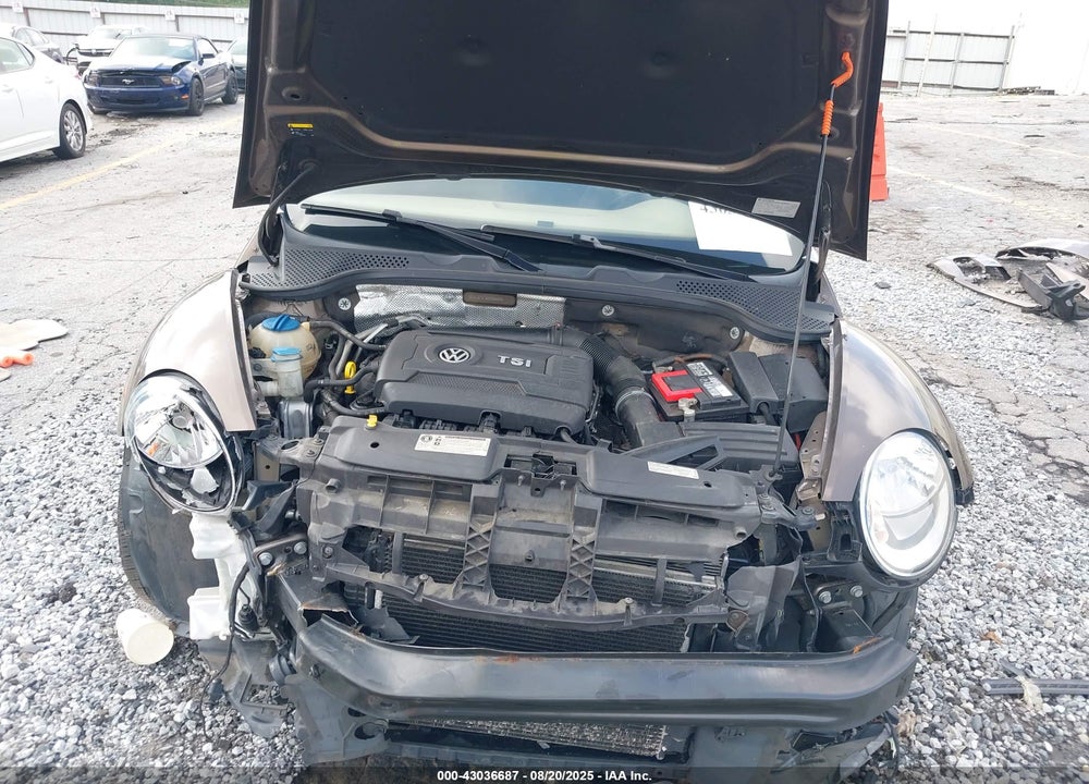 2014 VOLKSWAGEN BEETLE 1.8T VIN: 3VWJ07AT2EM664064