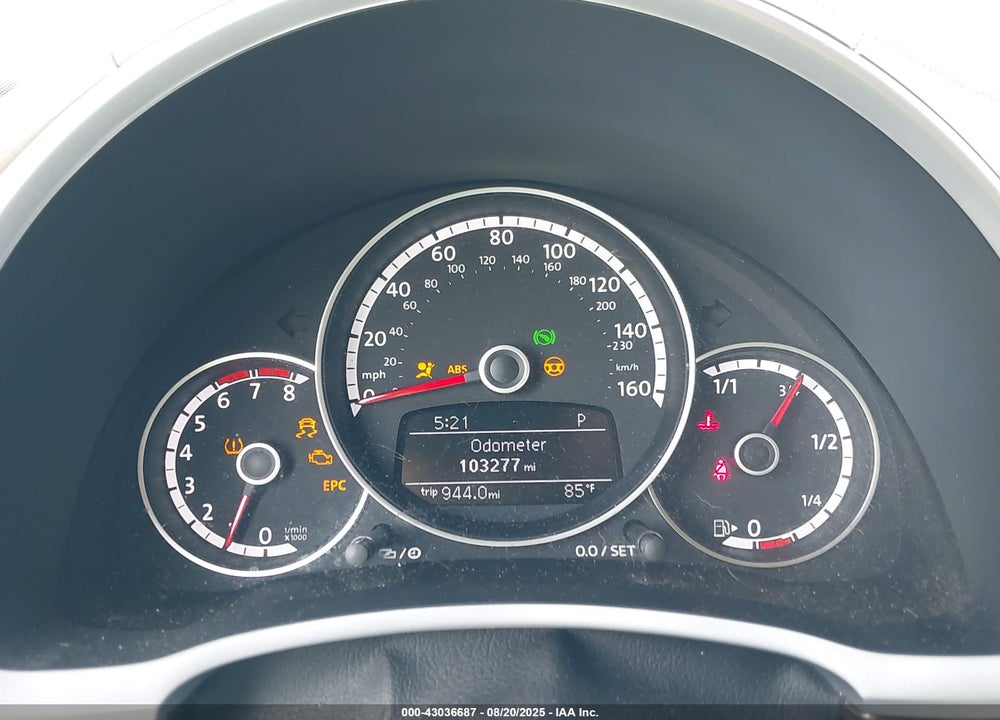 2014 VOLKSWAGEN BEETLE 1.8T VIN: 3VWJ07AT2EM664064