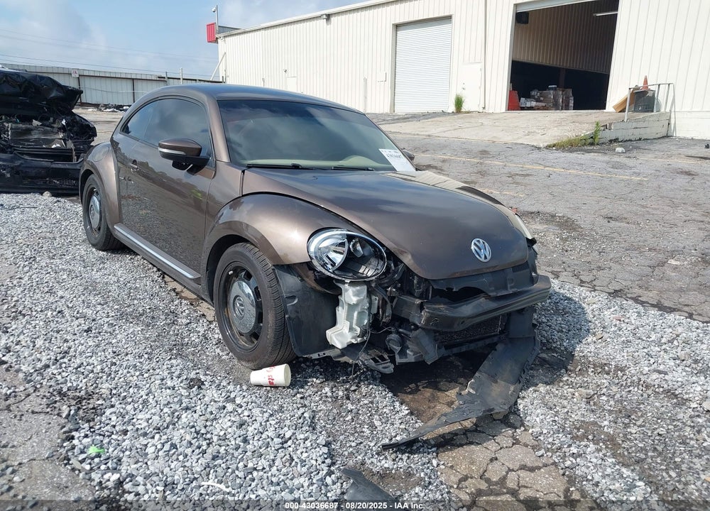 2014 VOLKSWAGEN BEETLE 1.8T VIN: 3VWJ07AT2EM664064