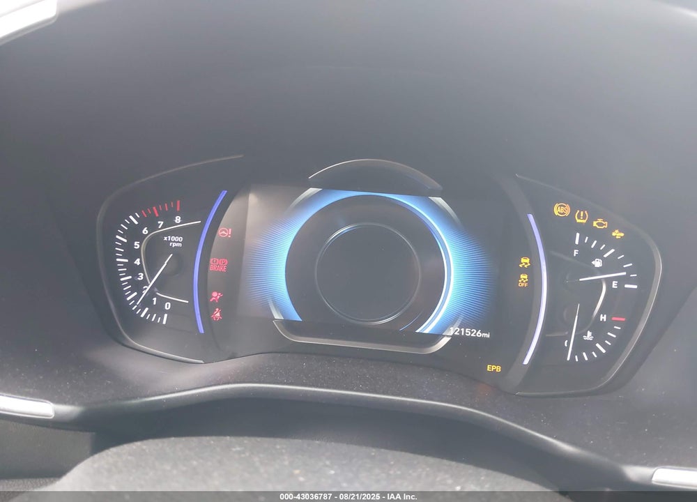 2019 HYUNDAI SANTA FE VIN: 5NMS33AD7KH102207