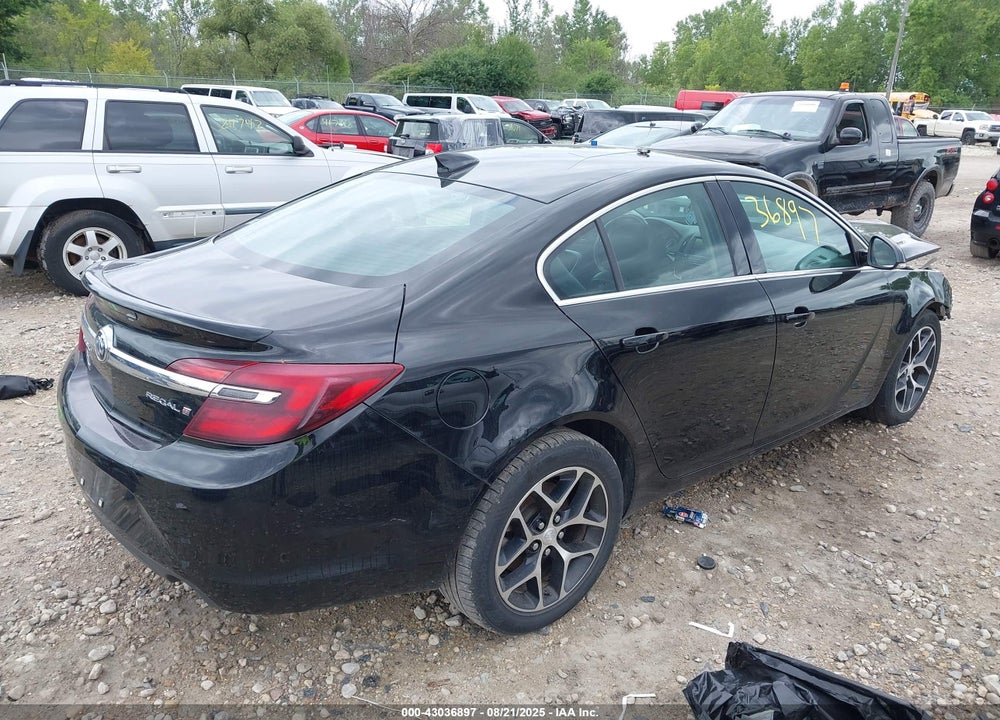 2017 BUICK REGAL TURBO SPORT TOURING VIN: 2G4GL5EX5H9194482