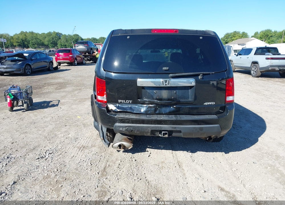 2011 HONDA PILOT VIN: 5FNYF4H29BB015034
