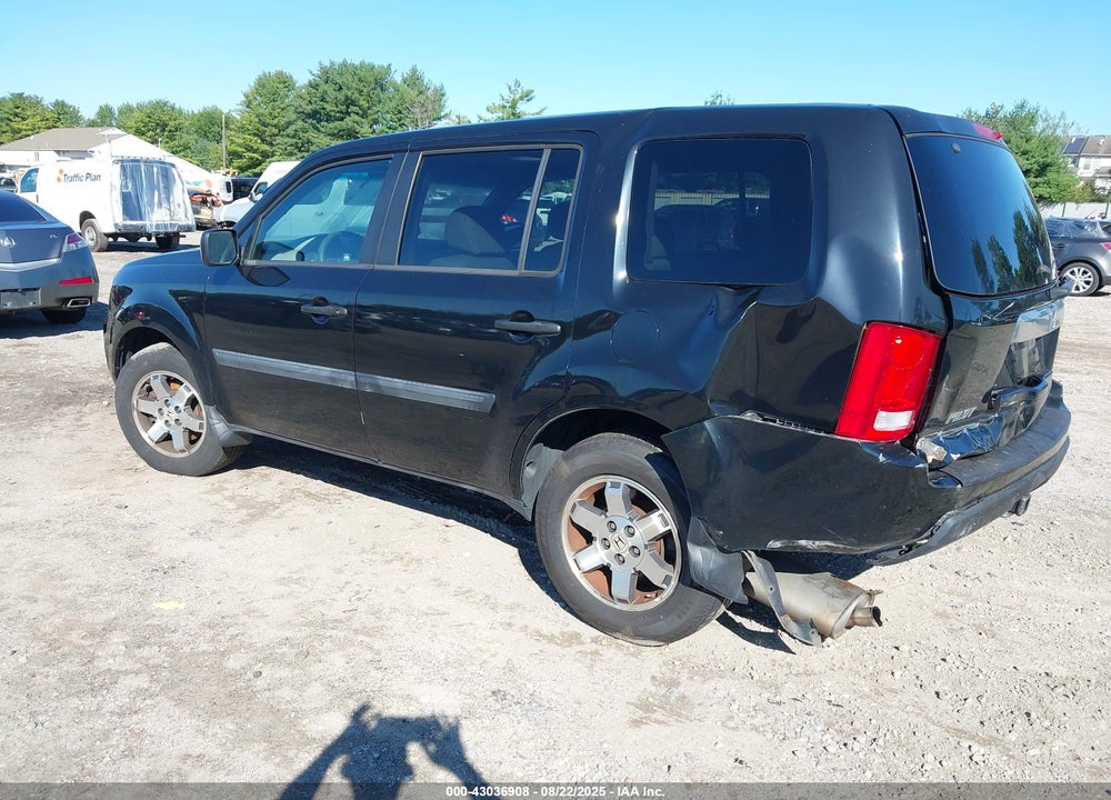 2011 HONDA PILOT VIN: 5FNYF4H29BB015034