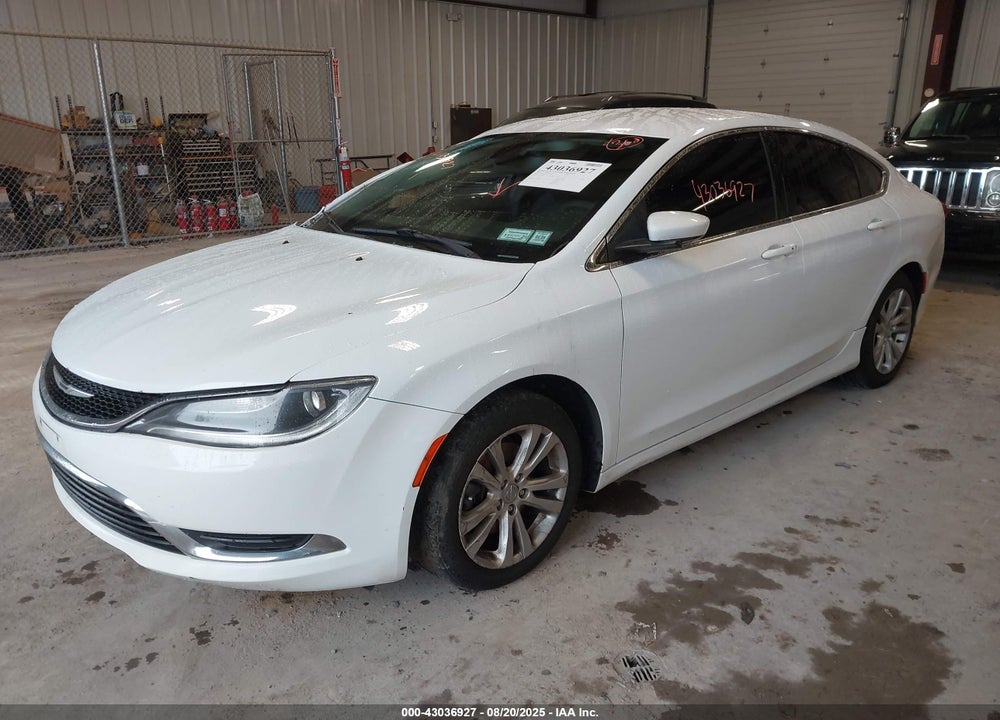 2015 CHRYSLER 200 VIN: 1C3CCCAB4FN584327