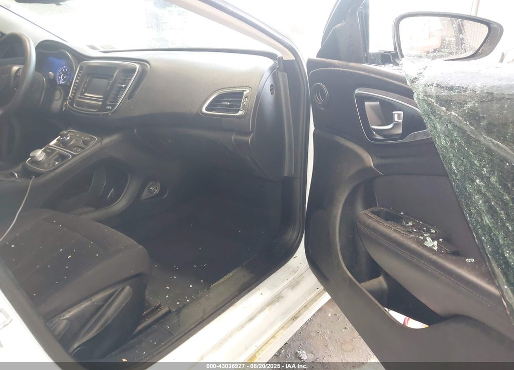 2015 CHRYSLER 200 VIN: 1C3CCCAB4FN584327
