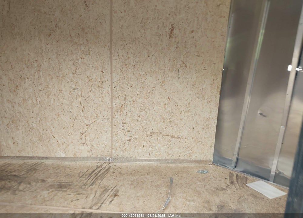 2026 UNDEFINED --- VIN: 5WMBE1924T1015069