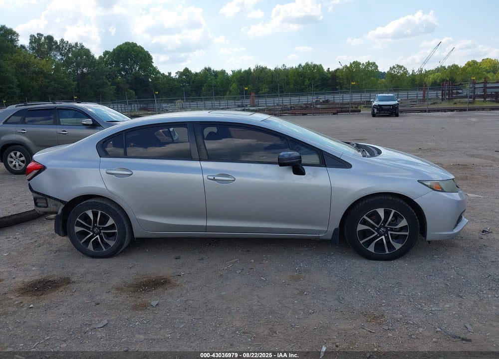 2015 HONDA CIVIC VIN: 19XFB2F81FE086903