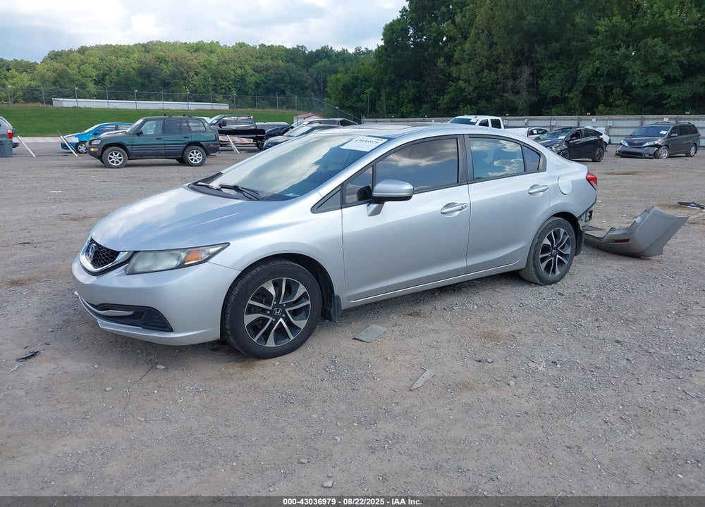 2015 HONDA CIVIC VIN: 19XFB2F81FE086903