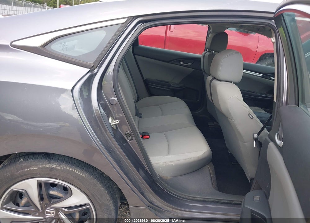 2019 HONDA CIVIC LX VIN: 19XFC2F67KE003111
