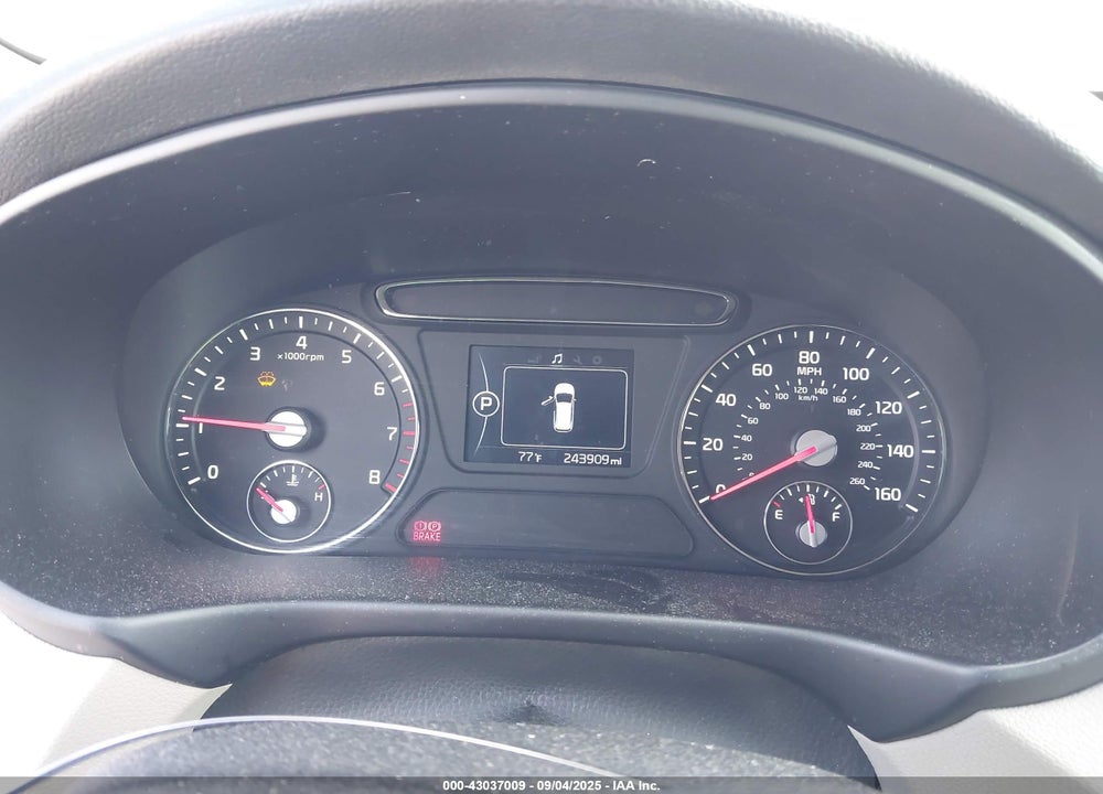 2017 KIA SORENTO VIN: 5XYPGDA53HG223778