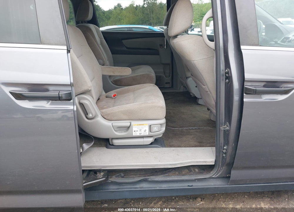 2017 HONDA ODYSSEY VIN: 5FNRL5H26HB020848
