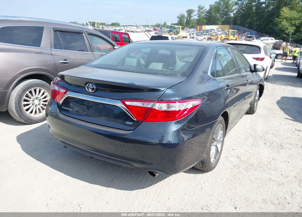 2016 TOYOTA CAMRY SE VIN: 4T1BF1FK6GU253747