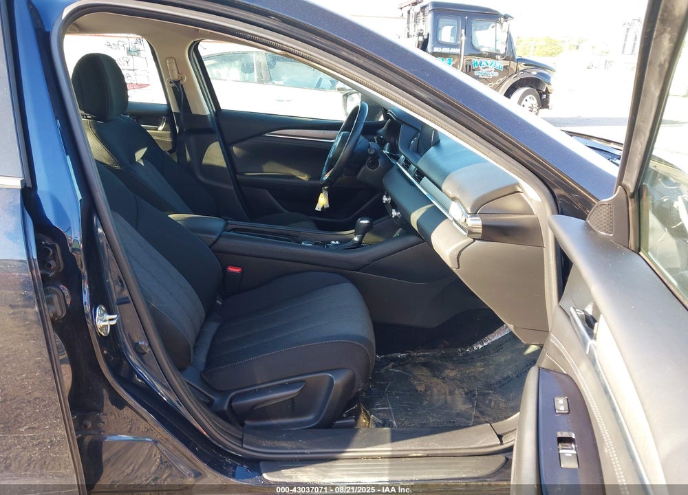 2020 MAZDA 6 VIN: JM1GL1UMXL1511206