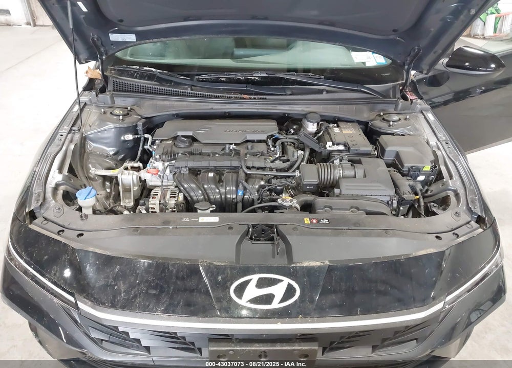 2024 HYUNDAI ELANTRA VIN: KMHLL4DG0RU679899