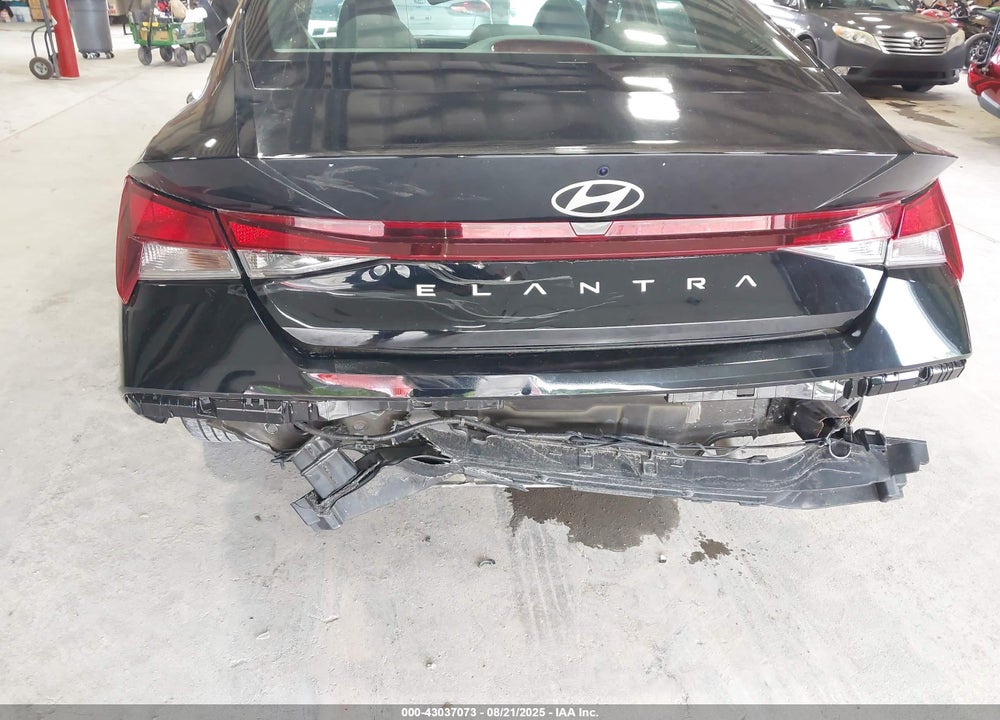 2024 HYUNDAI ELANTRA VIN: KMHLL4DG0RU679899