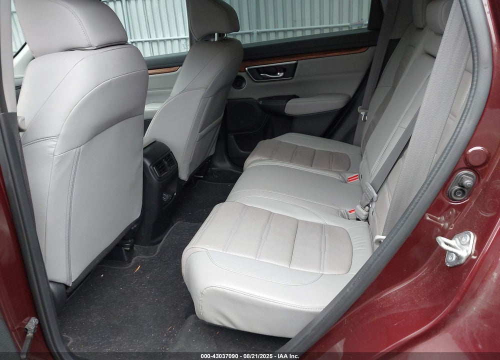 2018 HONDA CR-V VIN: 7FARW2H87JE096468