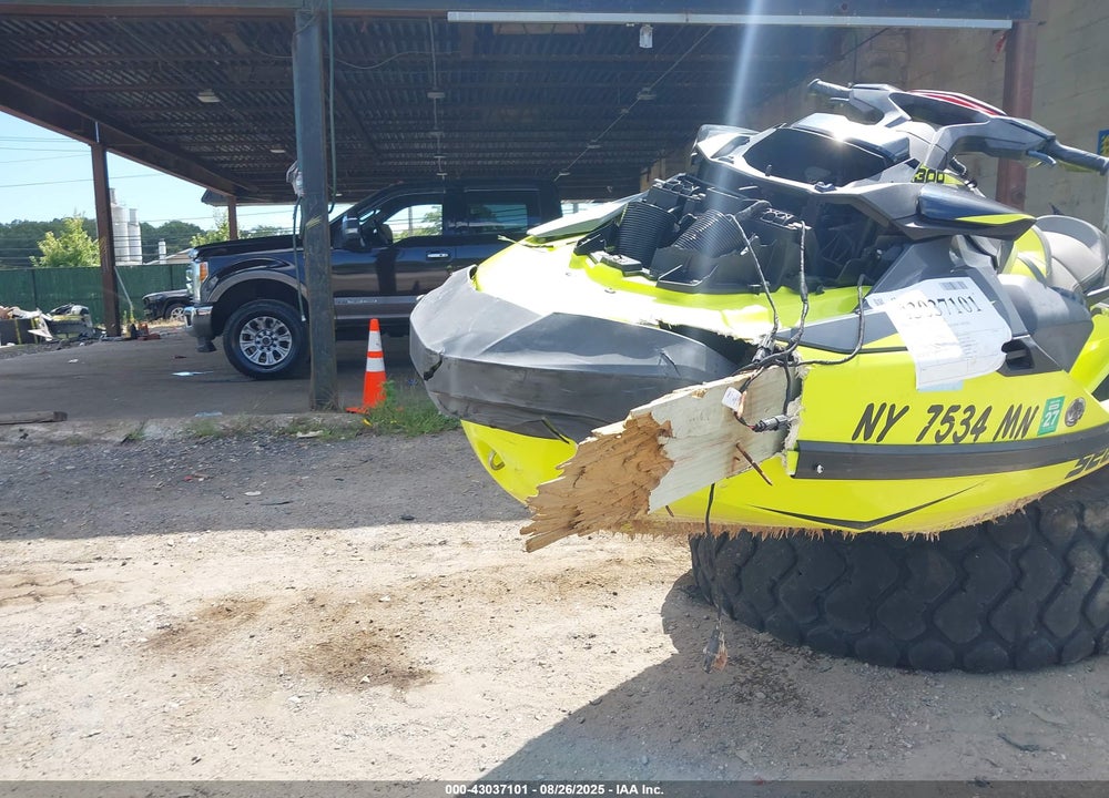 2018 SE DO SEA DOO 300 RXTX VIN: YDV1454D818