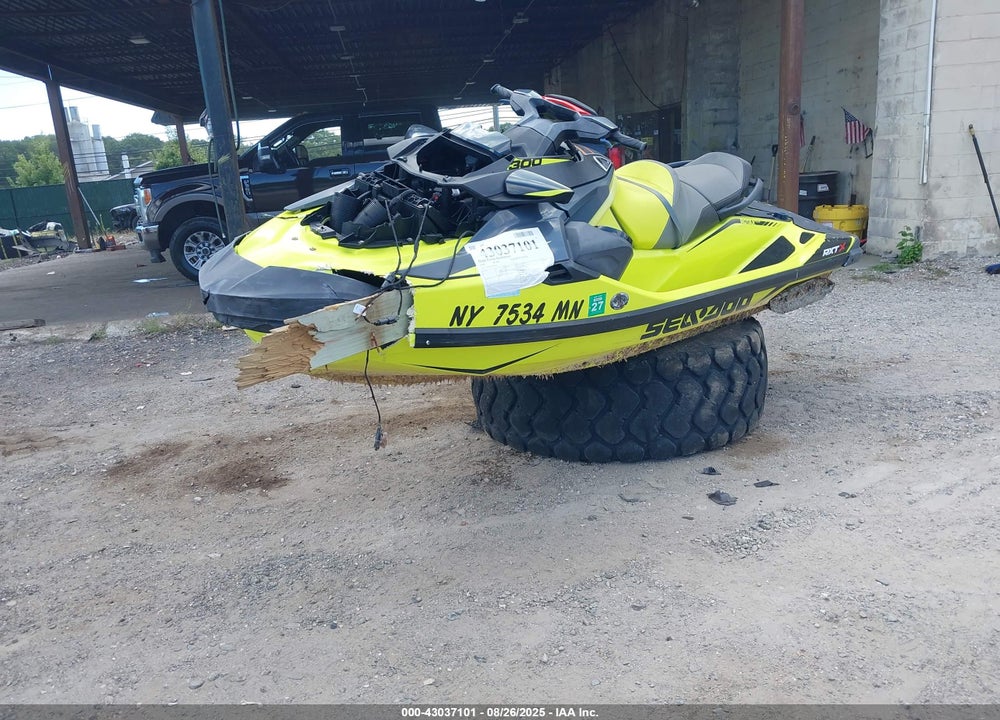 2018 SE DO SEA DOO 300 RXTX VIN: YDV1454D818